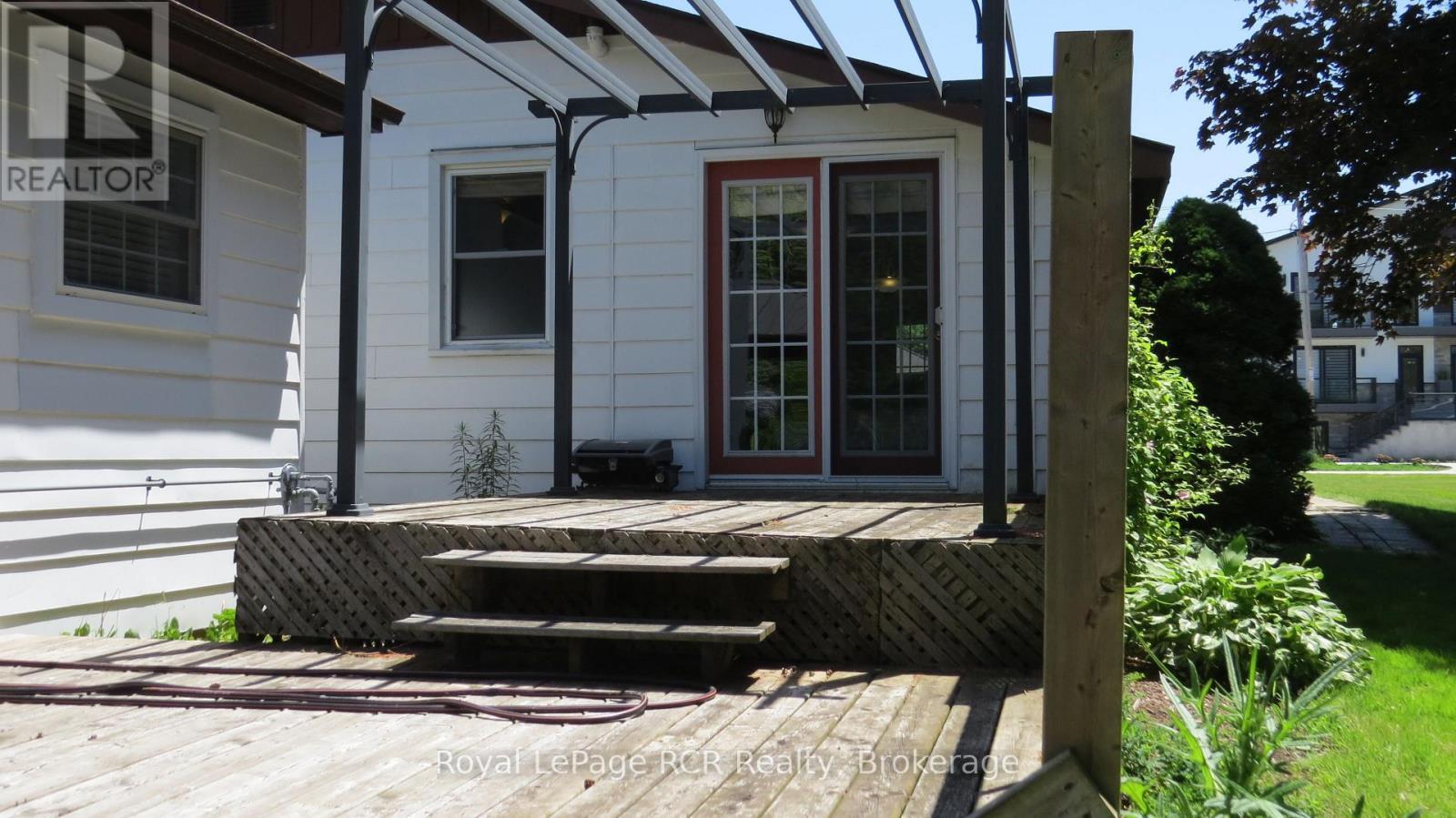 












164 EDWARD STREET

,
Saugeen Shores,




Ontario
N0H2L0

