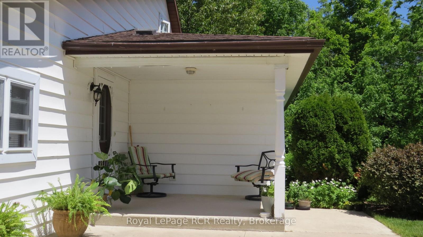 












164 EDWARD STREET

,
Saugeen Shores,




Ontario
N0H2L0

