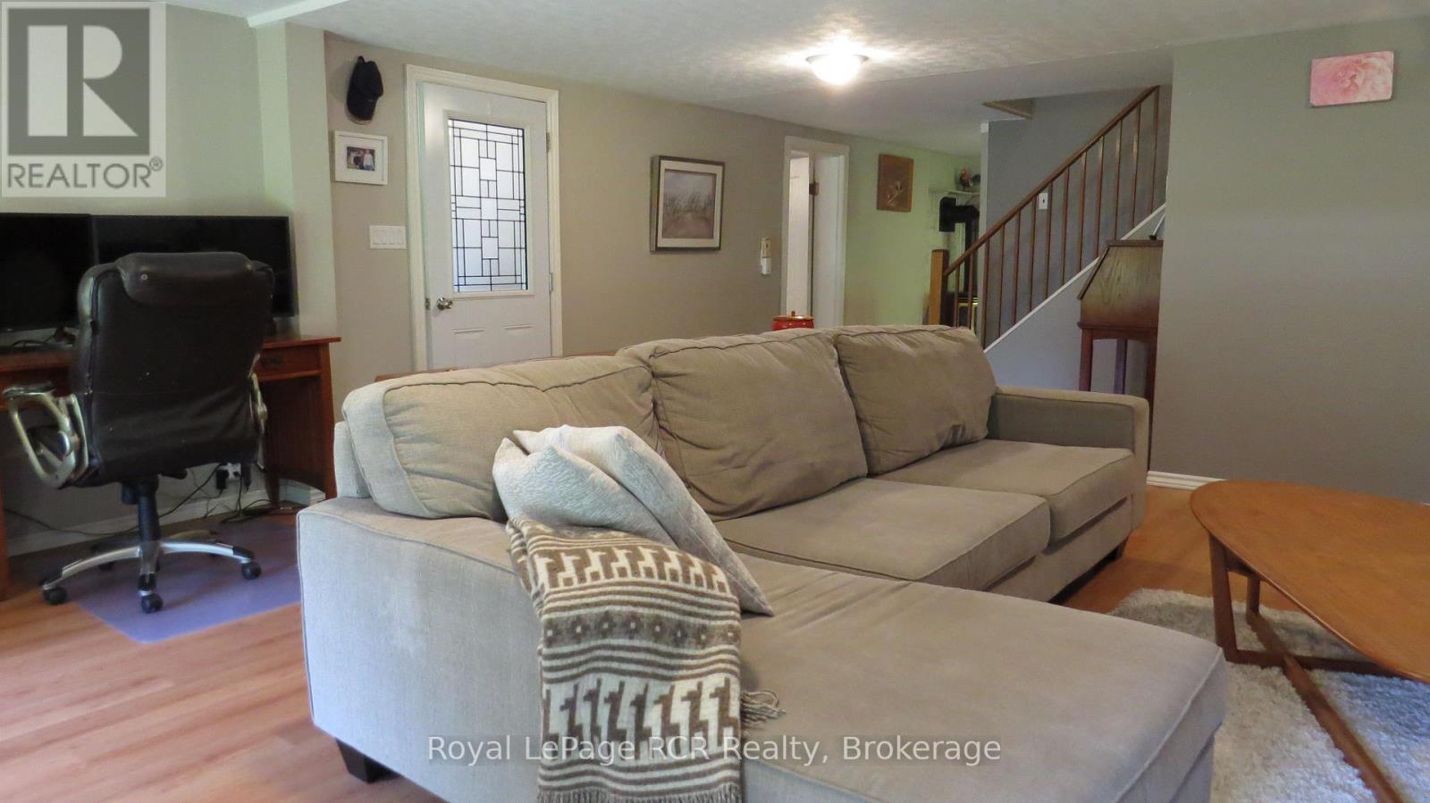 












164 EDWARD STREET

,
Saugeen Shores,




Ontario
N0H2L0

