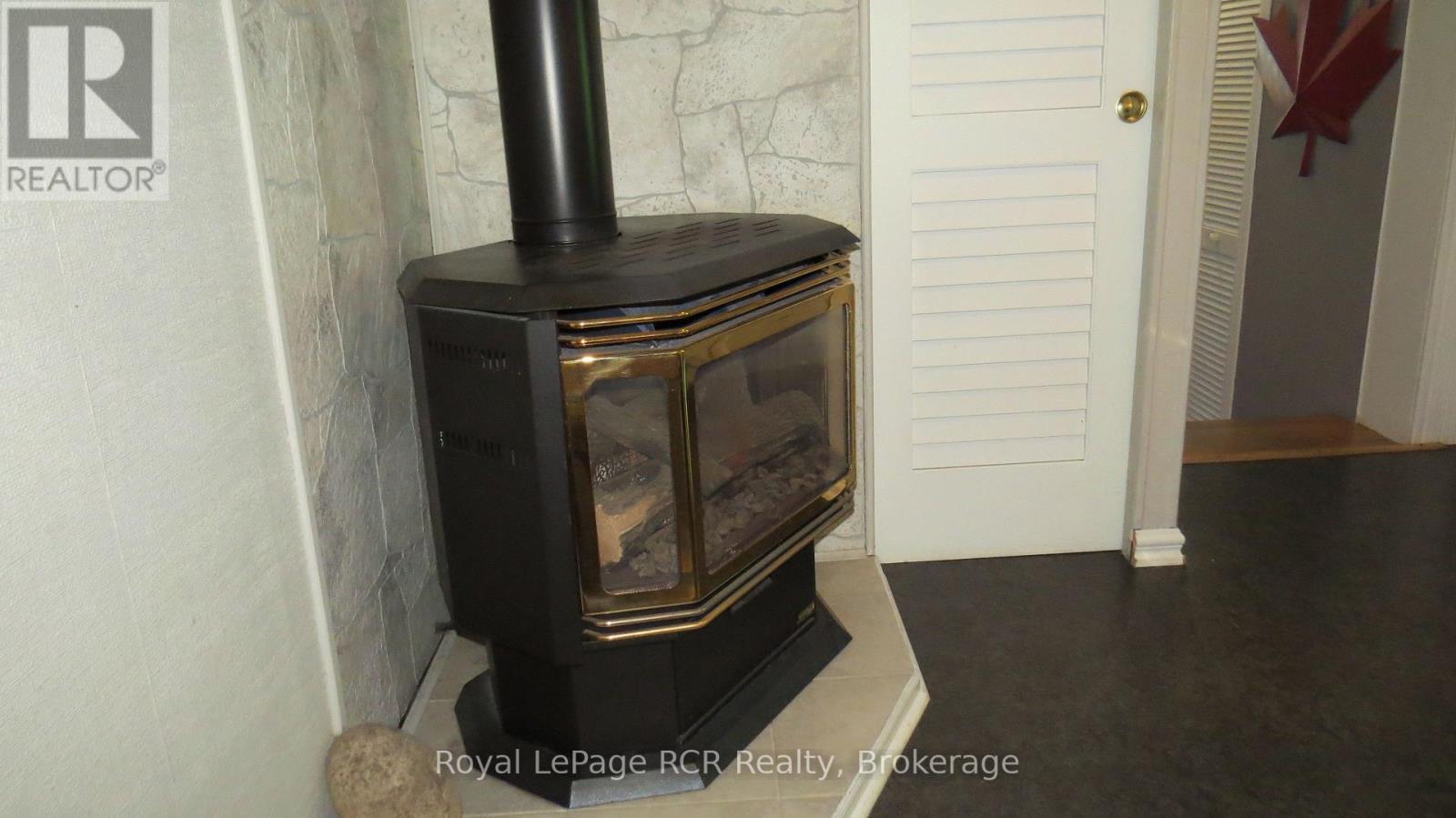 












164 EDWARD STREET

,
Saugeen Shores,




Ontario
N0H2L0

