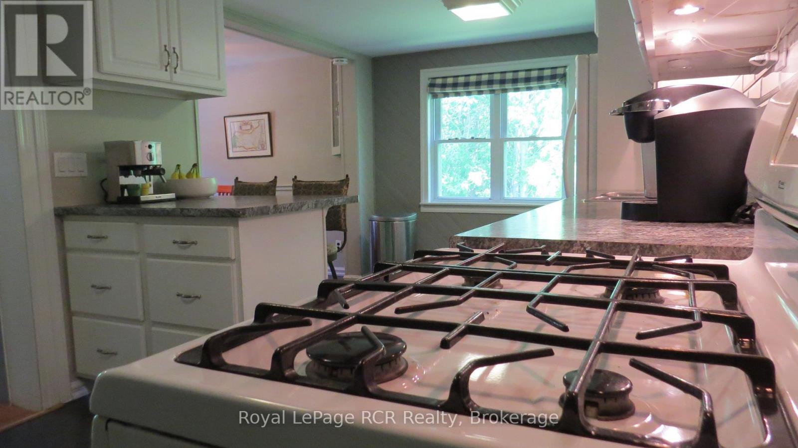 












164 EDWARD STREET

,
Saugeen Shores,




Ontario
N0H2L0

