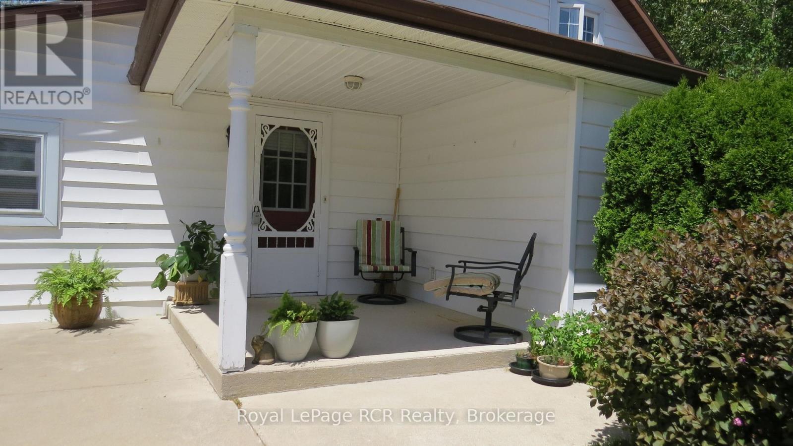 












164 EDWARD STREET

,
Saugeen Shores,




Ontario
N0H2L0

