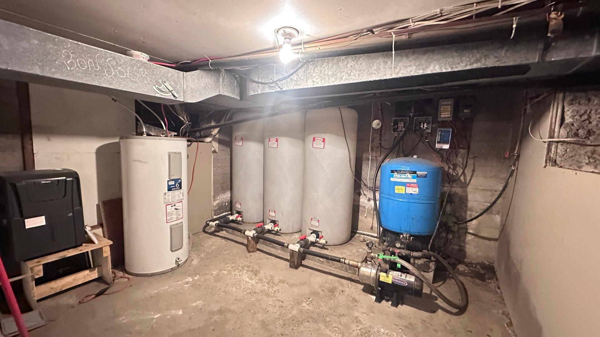 









1102


Boul. de La Salette

,
Saint-Jérôme,




QC
J5L2J7

