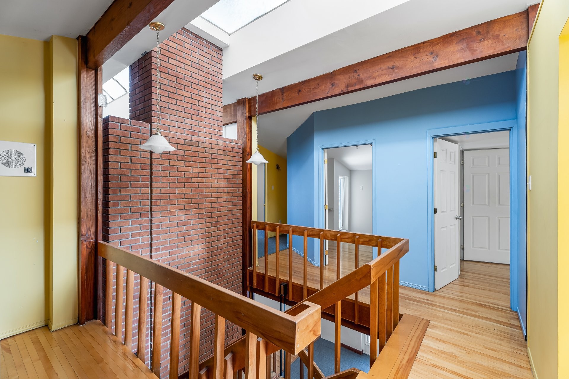 









1102


Boul. de La Salette

,
Saint-Jérôme,




QC
J5L2J7

