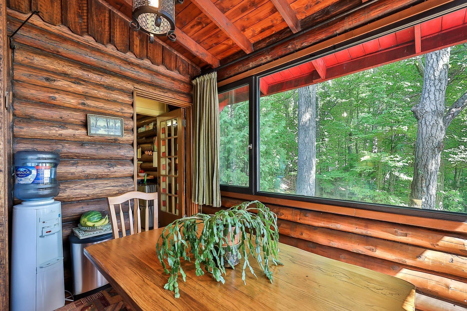 









477


Ch. des Critiques

,
Montebello,




QC
J0V1L0

