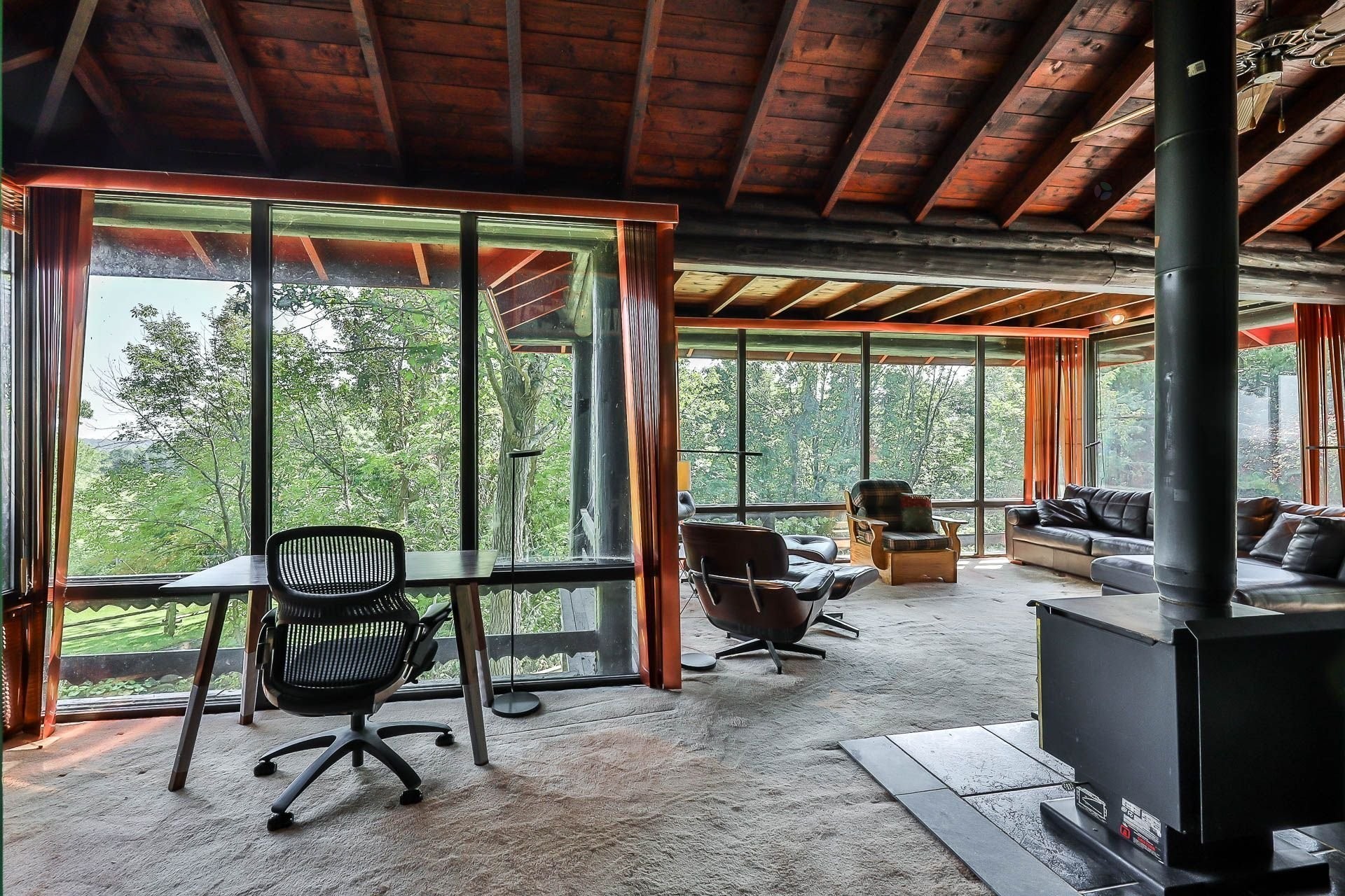 









477


Ch. des Critiques

,
Montebello,




QC
J0V1L0

