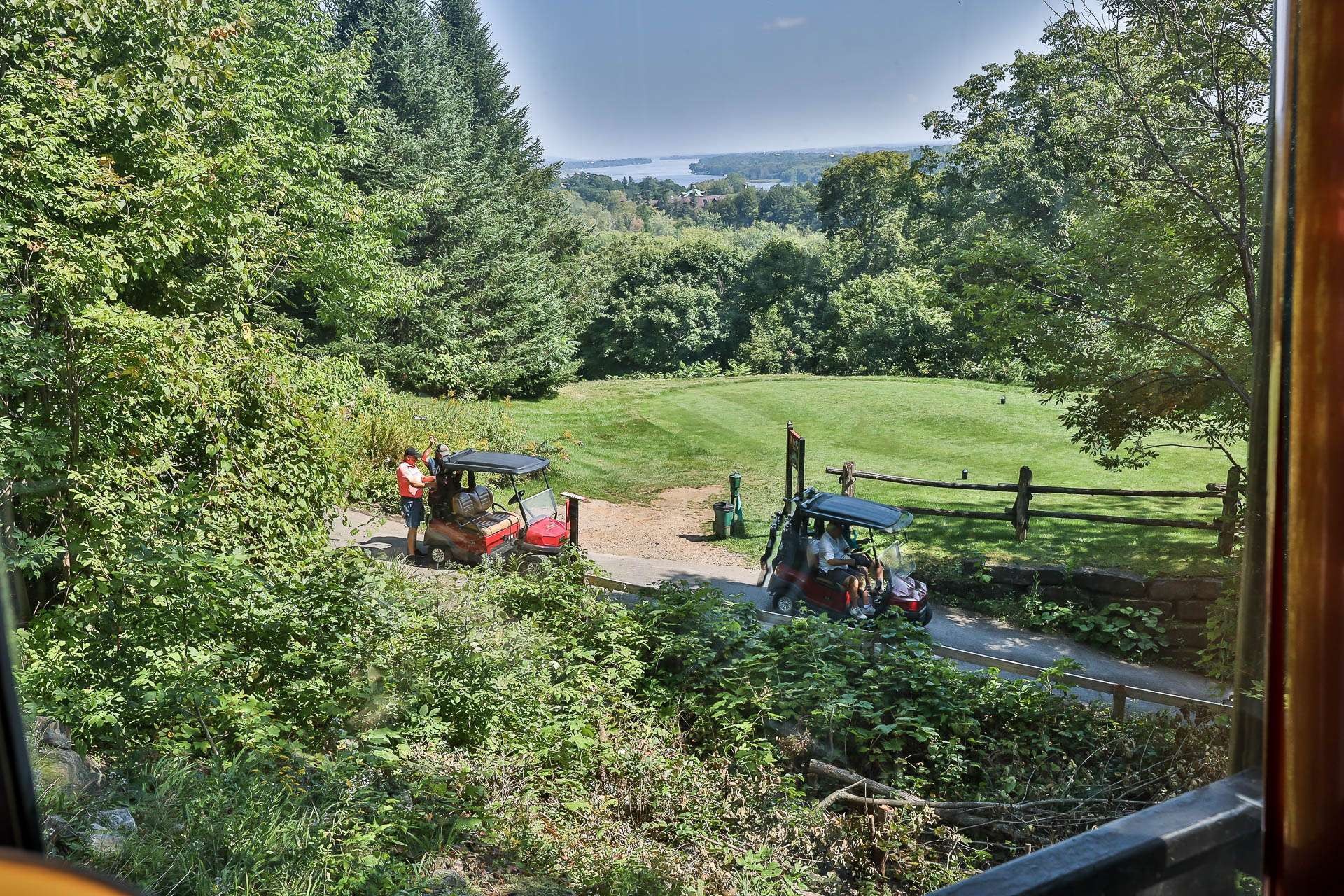 









477


Ch. des Critiques

,
Montebello,




QC
J0V1L0

