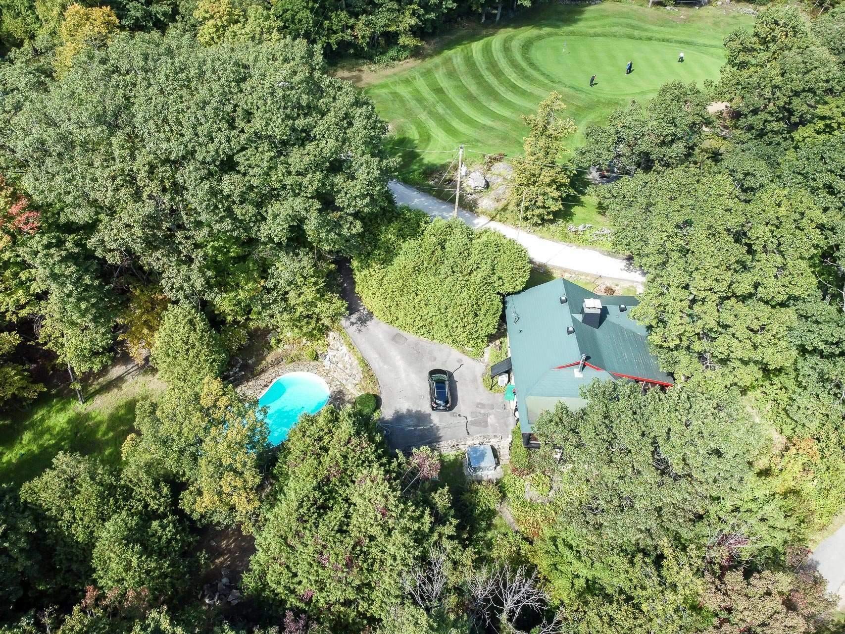 









477


Ch. des Critiques

,
Montebello,




QC
J0V1L0

