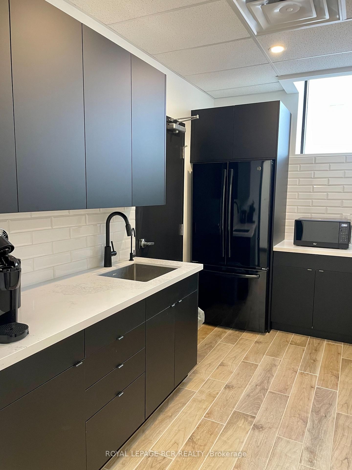 









71


Fifth

Avenue, Office #2,
Orangeville,




ON
L9W 1G3

