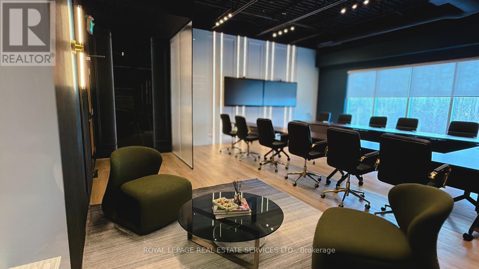 












207 - 3475 REBECCA STREET

,
Oakville,




Ontario
L6L6X9

