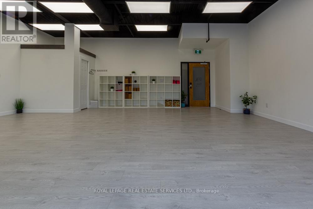 












207 - 3475 REBECCA STREET

,
Oakville,




Ontario
L6L6X9

