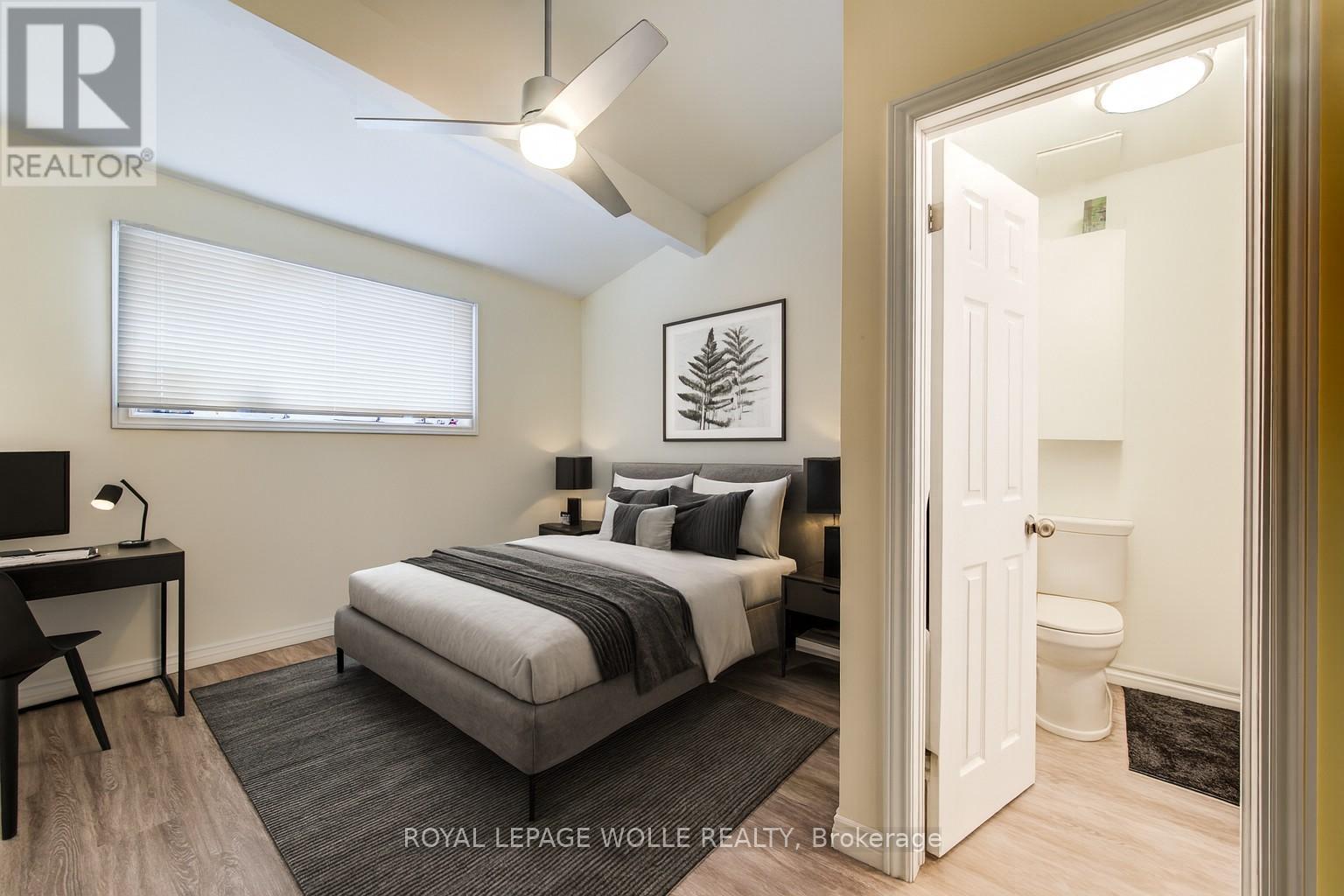 












284 WESTCOURT PLACE

,
Waterloo,




Ontario
N2L2R7

