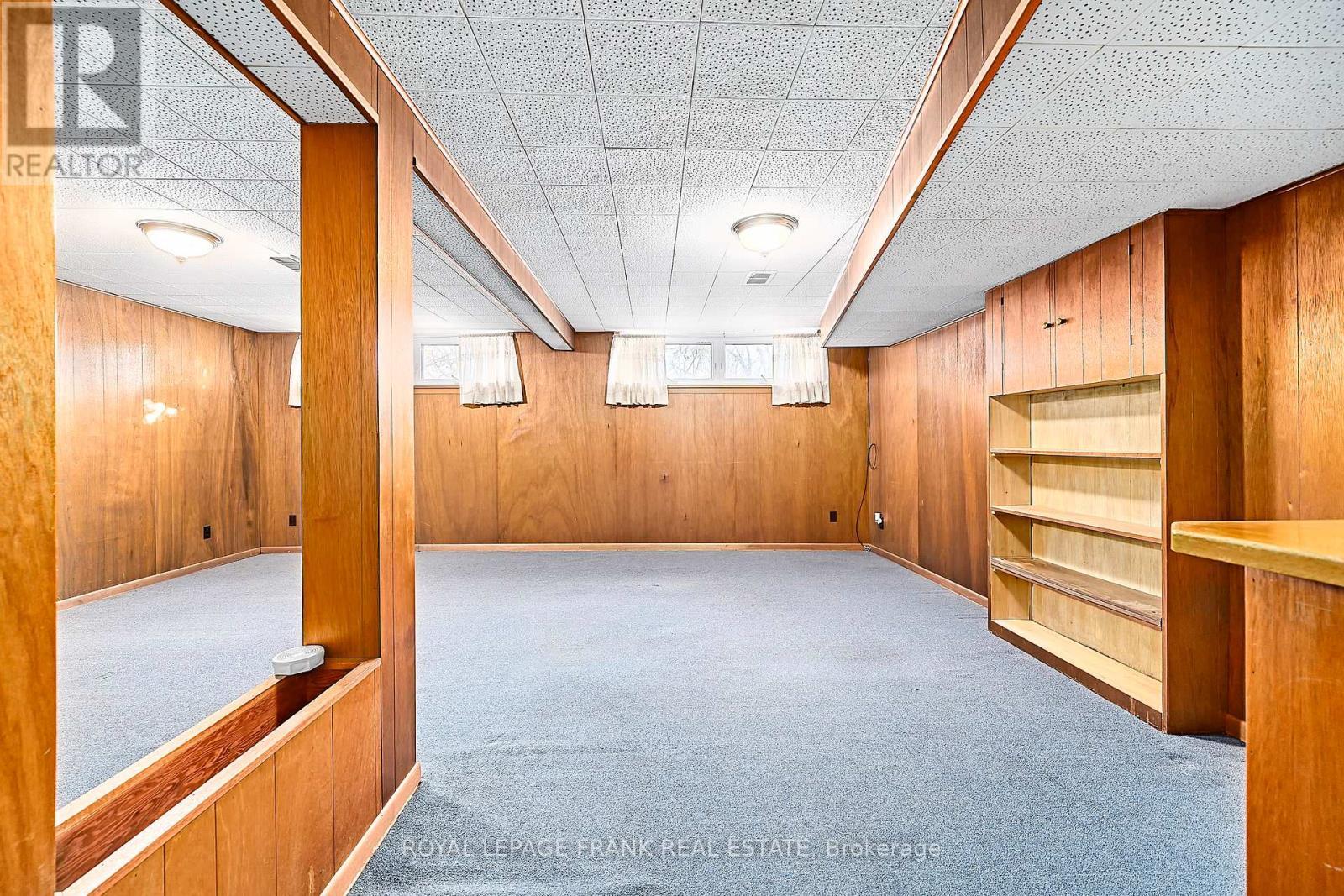 












28 WINNIPEG ROAD

,
Toronto (Kingsview Village-The Westway),




Ontario
M9P2E4

