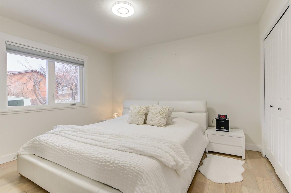 









6178


Lipsett

Avenue,
Peachland,




BC
V0H 1X7

