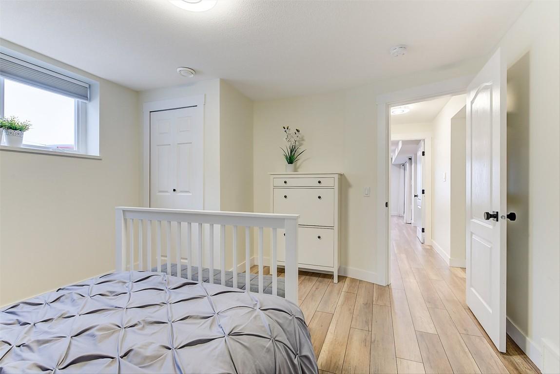 









6178


Lipsett

Avenue,
Peachland,




BC
V0H 1X7

