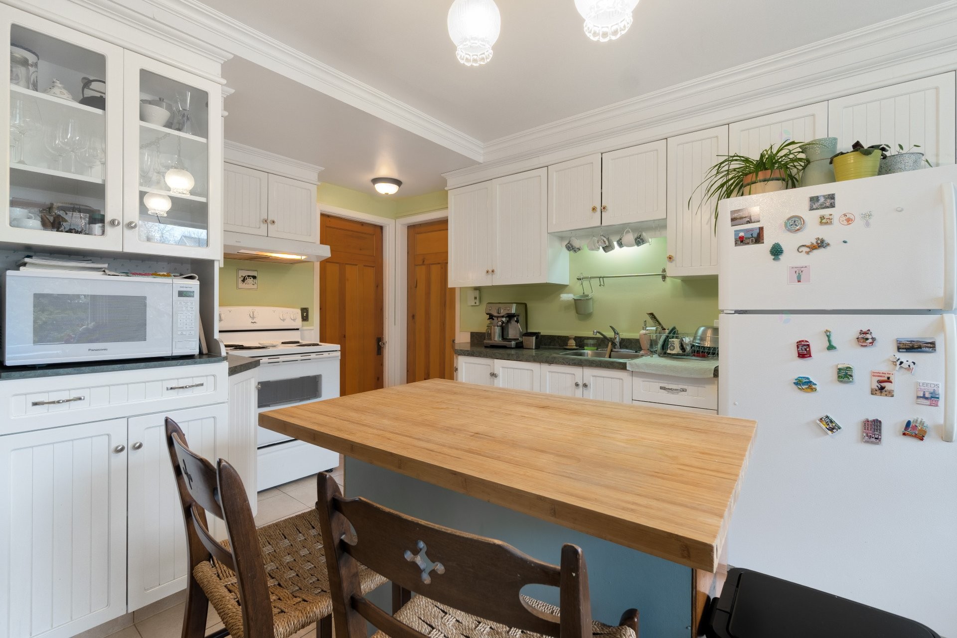 









1250

 - 1254


Rue Lincoln

,
Sherbrooke (Les Nations),




QC
J1H2H9

