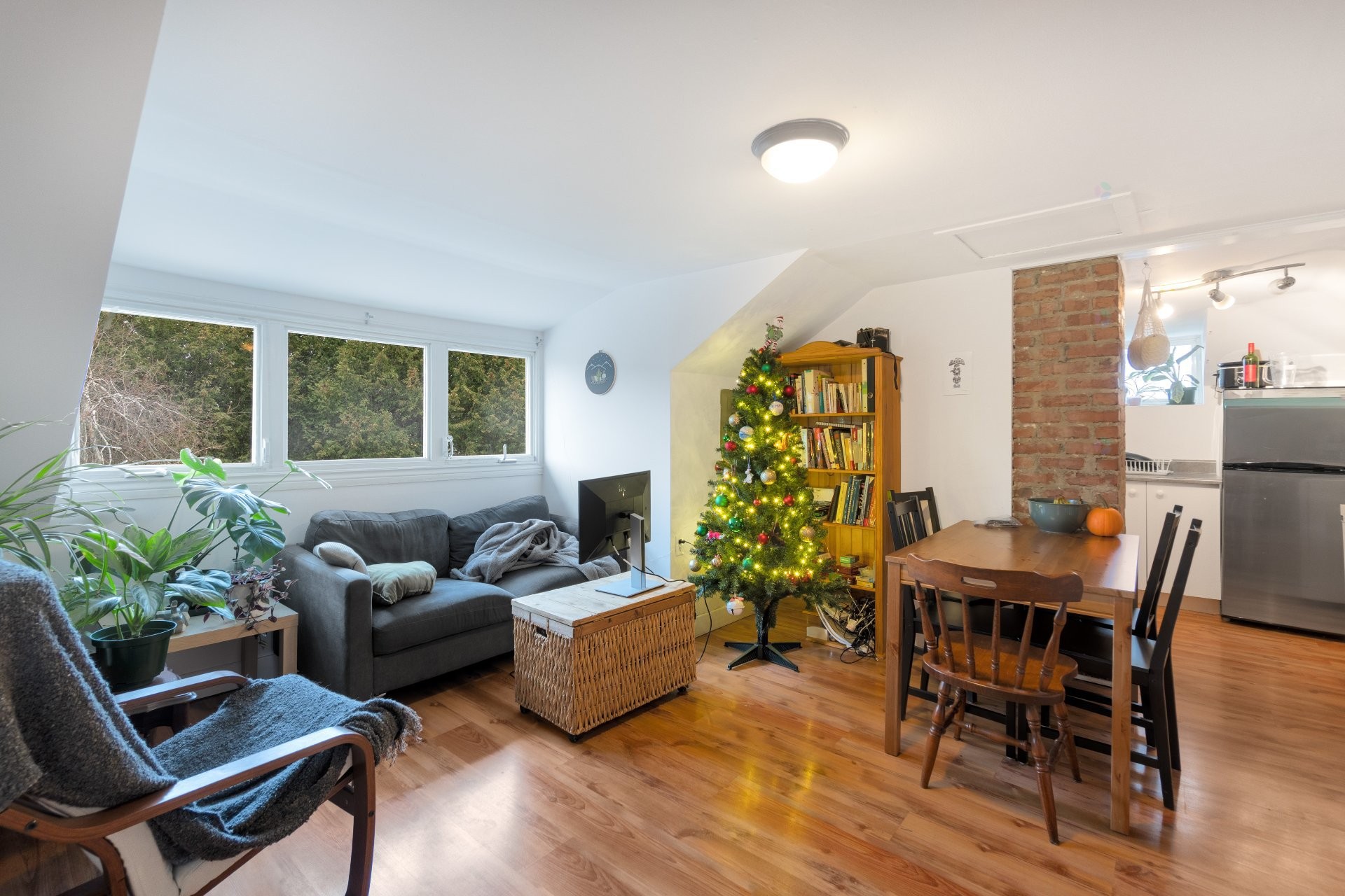









1250

 - 1254


Rue Lincoln

,
Sherbrooke (Les Nations),




QC
J1H2H9

