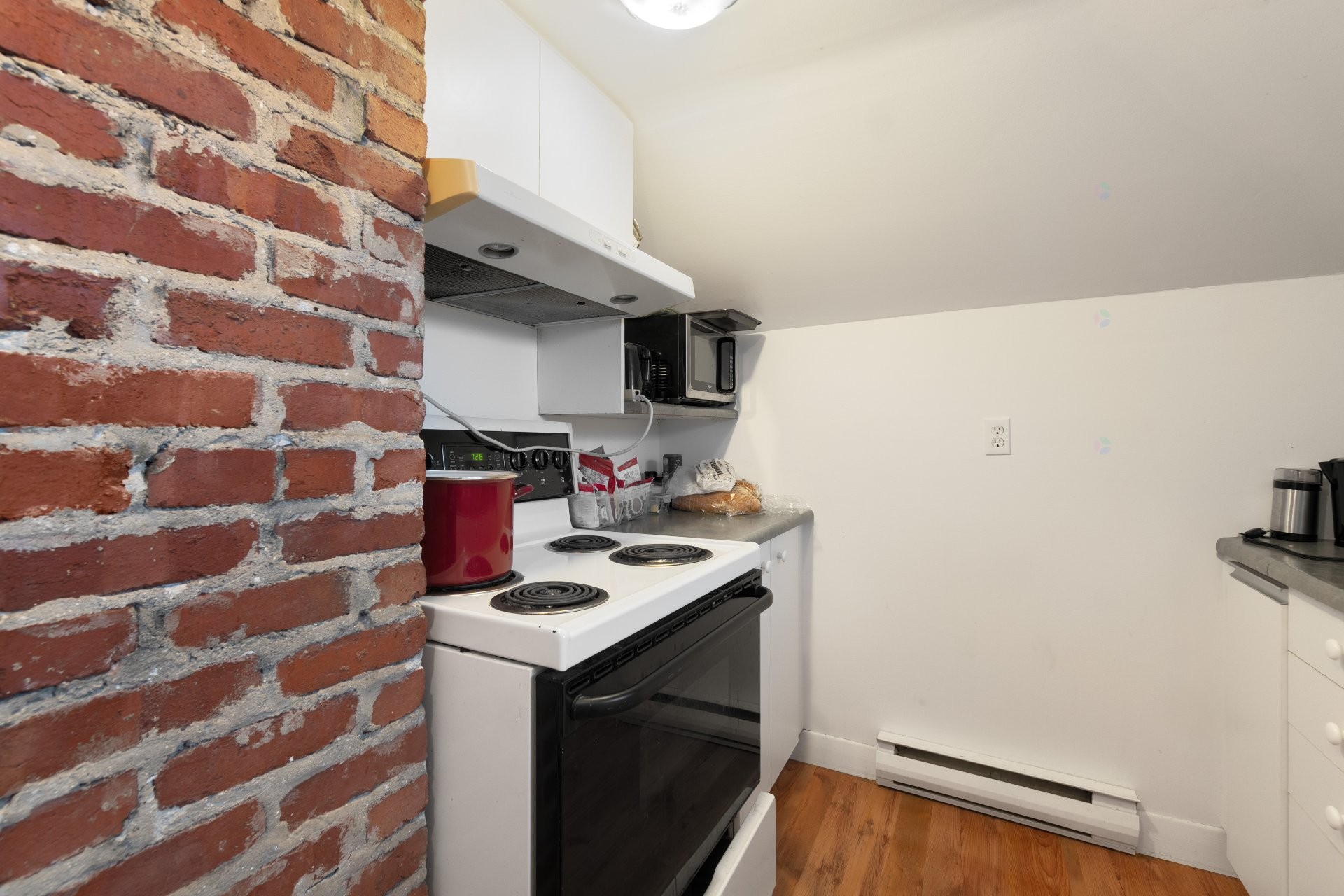 









1250

 - 1254


Rue Lincoln

,
Sherbrooke (Les Nations),




QC
J1H2H9

