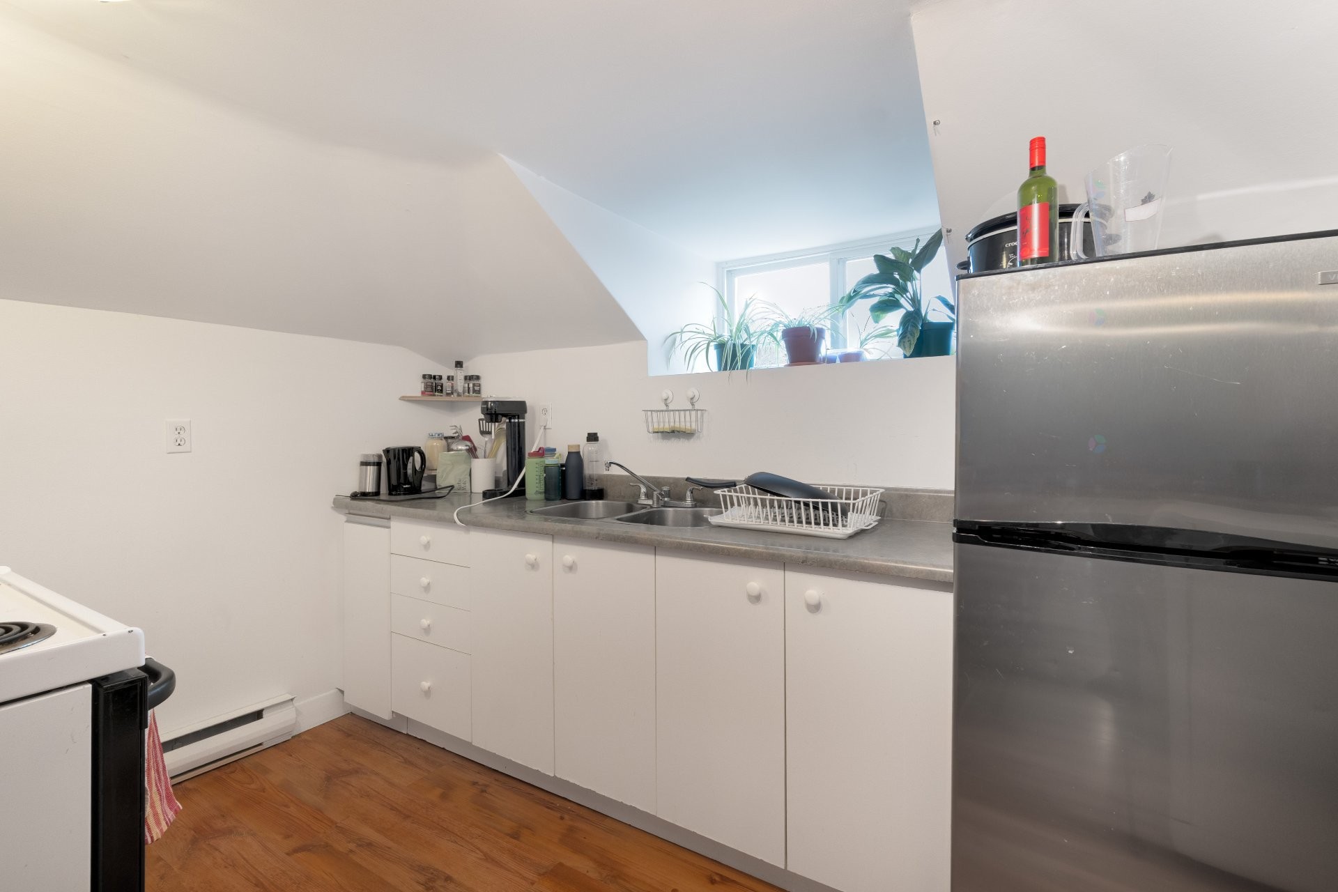 









1250

 - 1254


Rue Lincoln

,
Sherbrooke (Les Nations),




QC
J1H2H9

