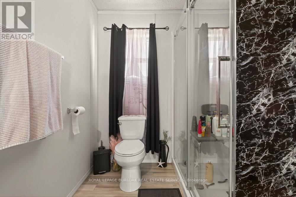 












29 HICKORY HOLLOW

,
Haldimand,




Ontario
N0A1L0

