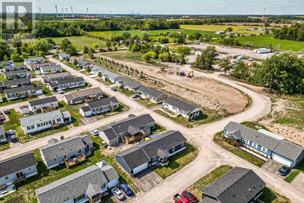 












29 HICKORY HOLLOW

,
Haldimand,




Ontario
N0A1L0

