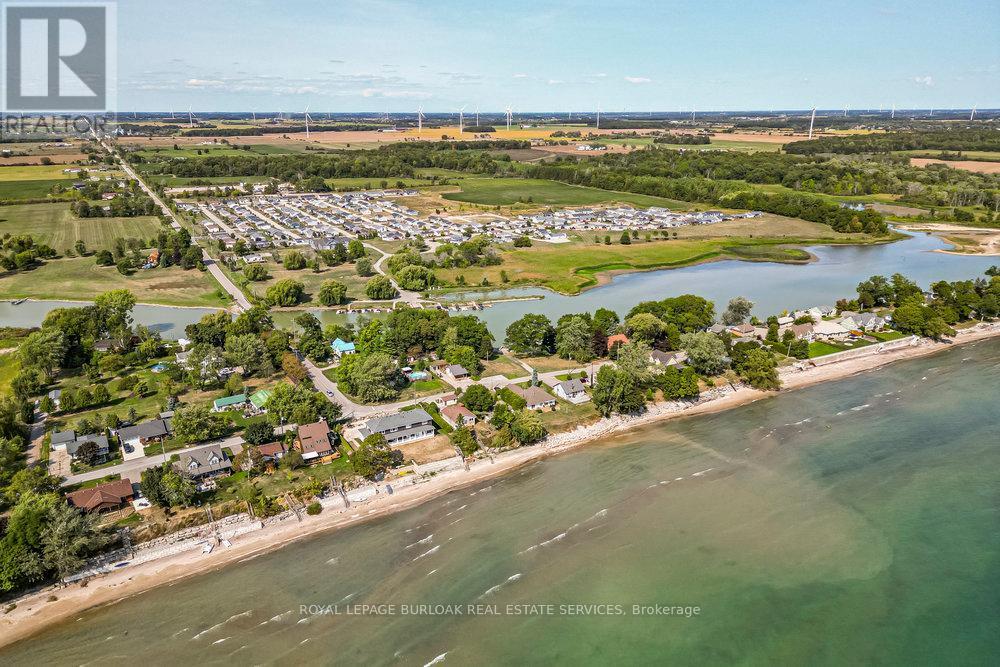 












29 HICKORY HOLLOW

,
Haldimand,




Ontario
N0A1L0

