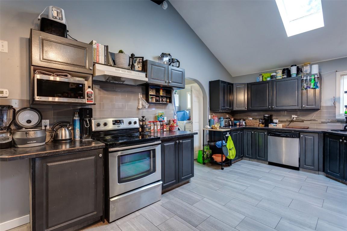 









1999


Highway 97

, 145,
West Kelowna,




BC
V1Z 1B2

