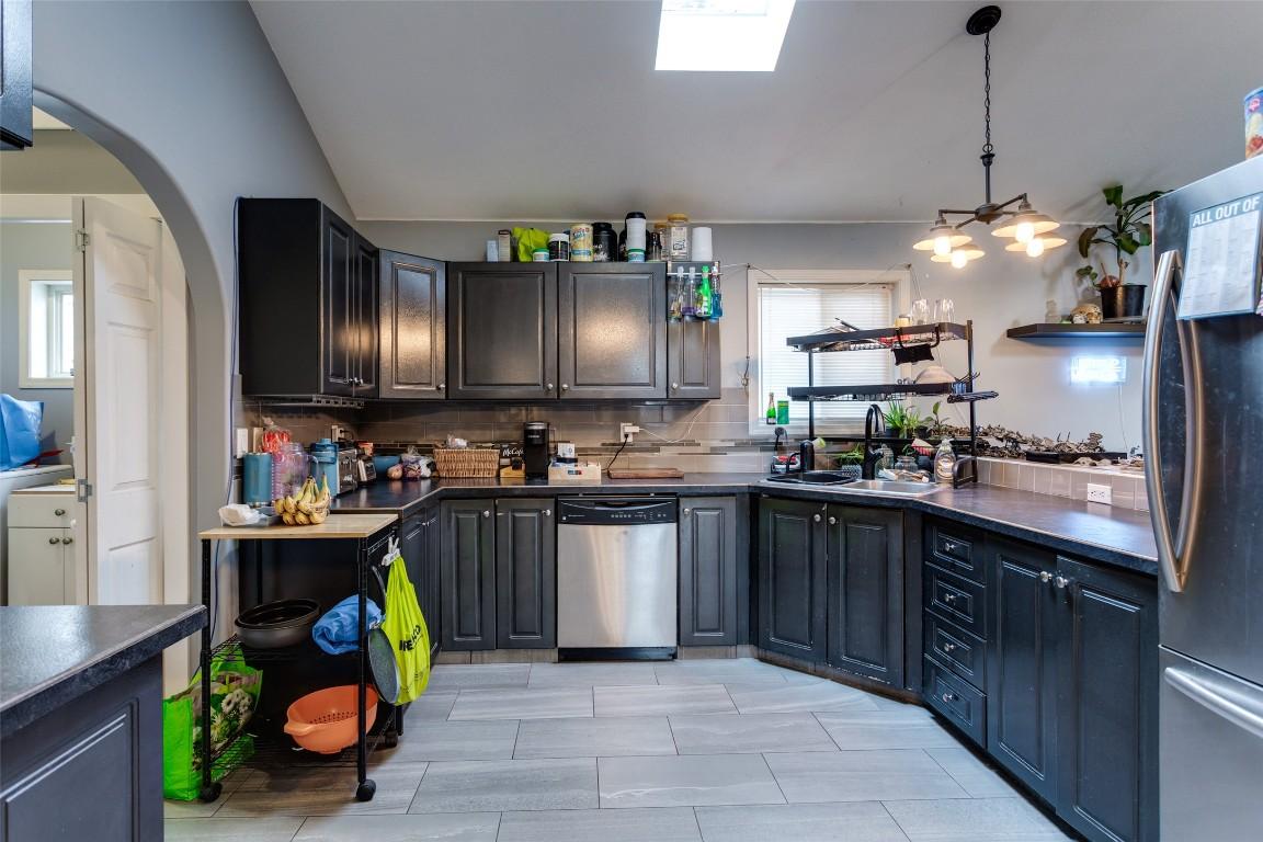 









1999


Highway 97

, 145,
West Kelowna,




BC
V1Z 1B2

