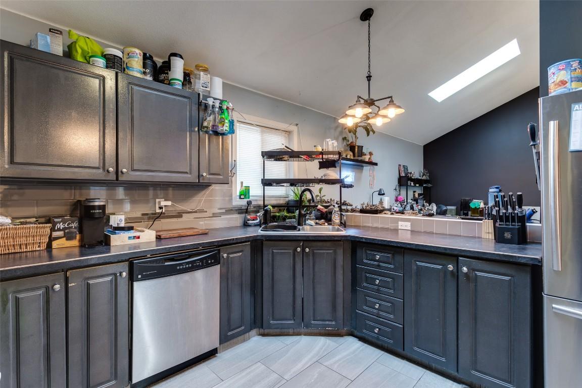 









1999


Highway 97

, 145,
West Kelowna,




BC
V1Z 1B2

