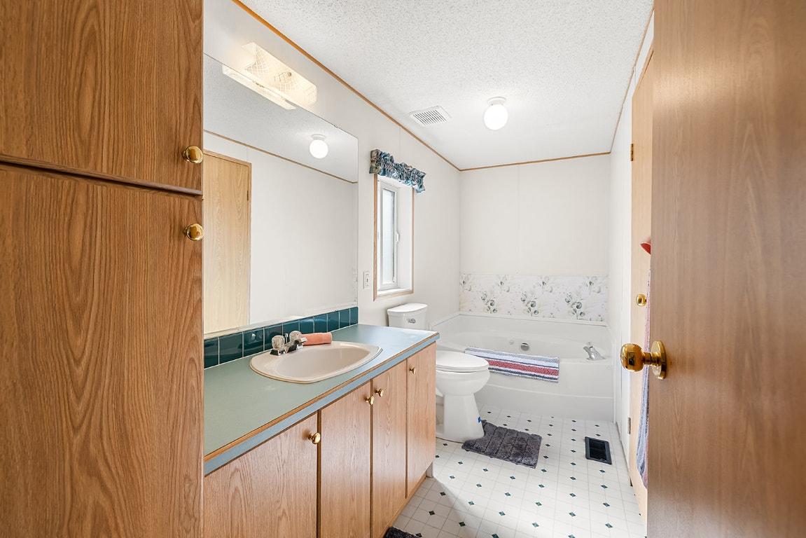 









9145


Cascade

Street,
Elko,




BC
V0B 1T3

