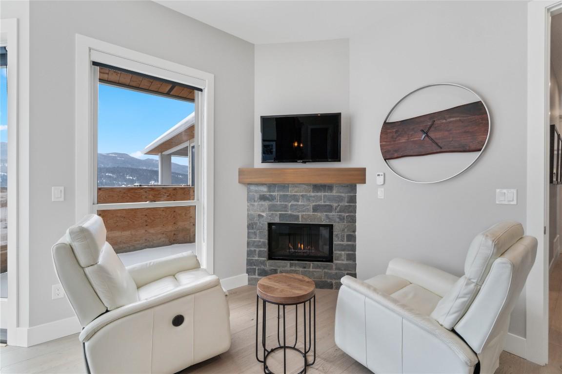 









608


Mt Ida

Crescent,
Coldstream,




BC
V1B 3Z6


