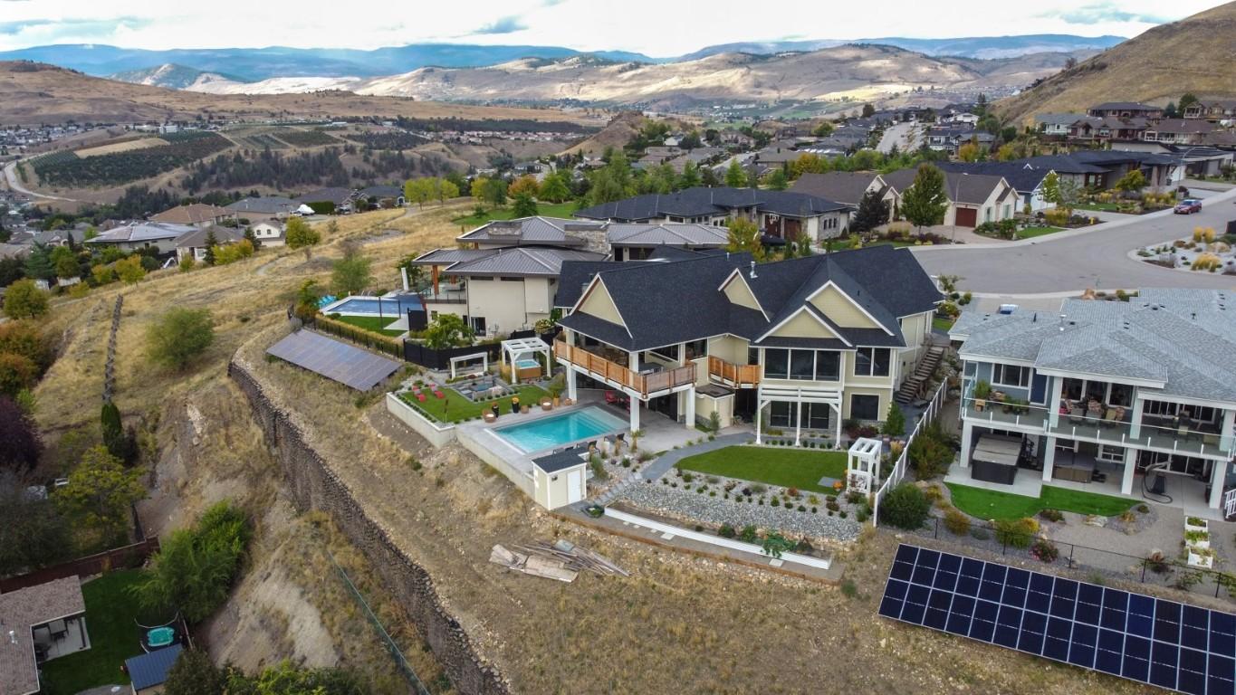









608


Mt Ida

Crescent,
Coldstream,




BC
V1B 3Z6

