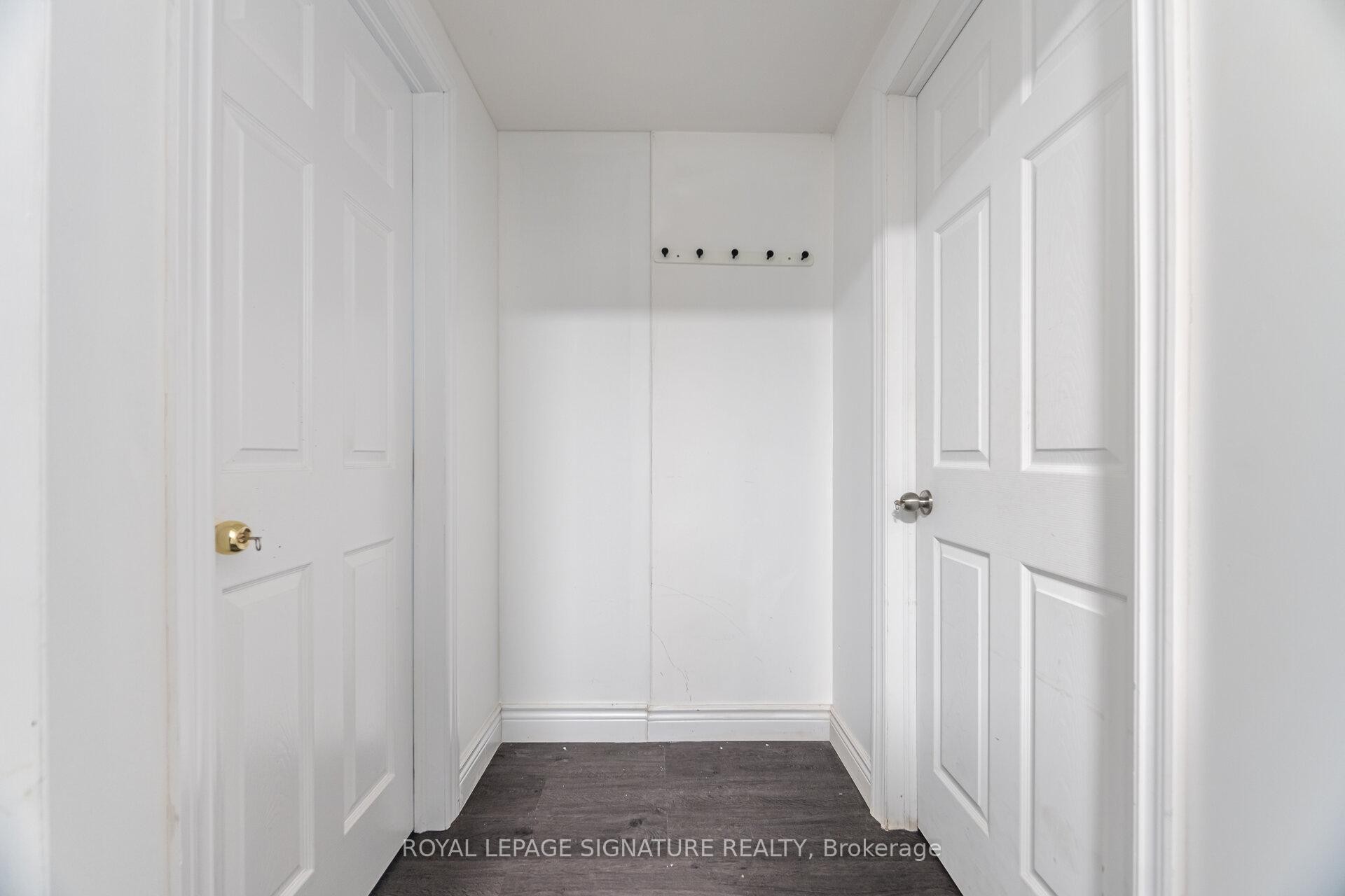 









406


Tamarack

Drive, Main,
Waterloo,




ON
N2L 4G6

