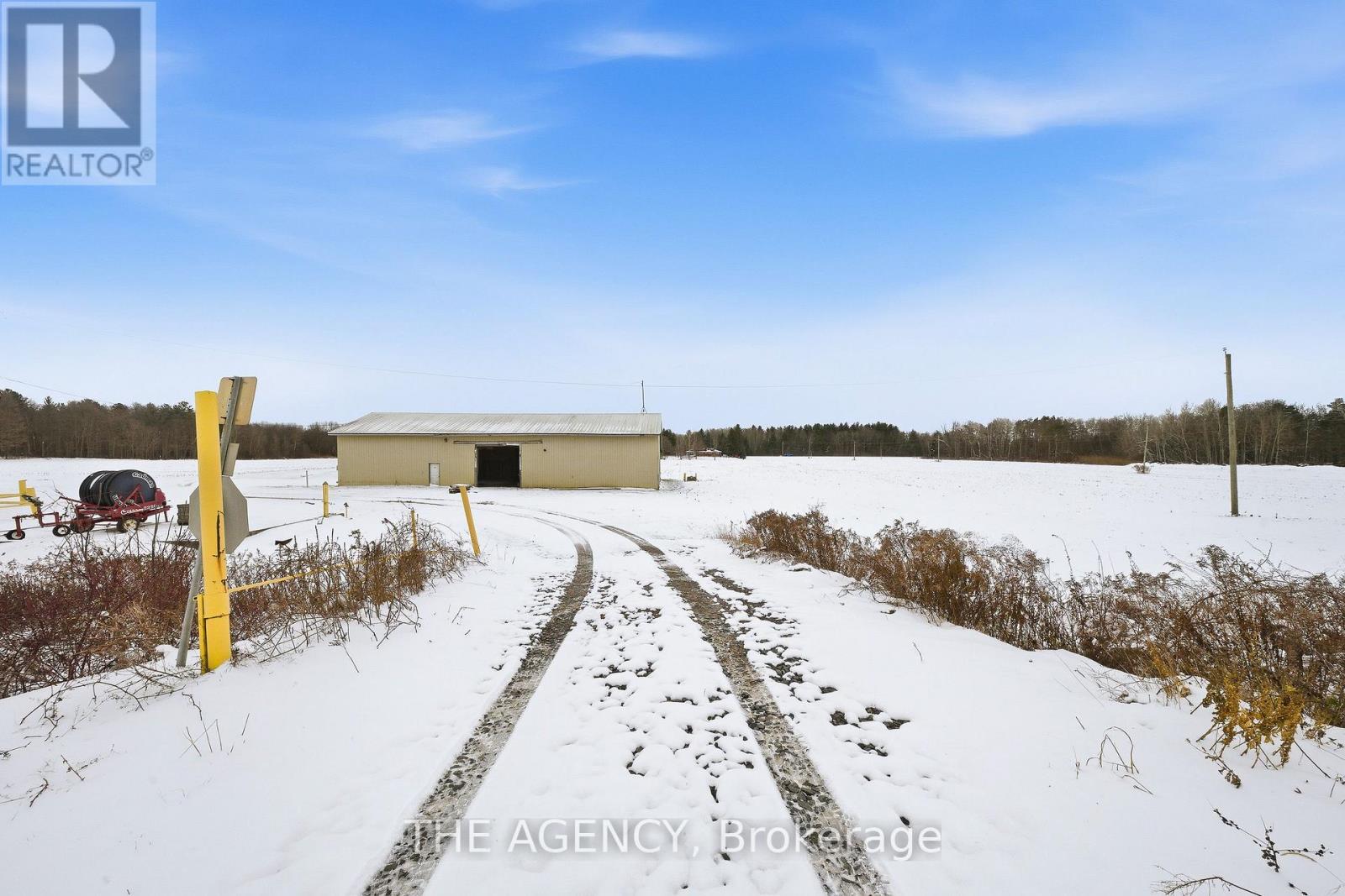 












686455 HIGHWAY 2

,
Blandford-Blenheim,







Ontario
N0J1V0

