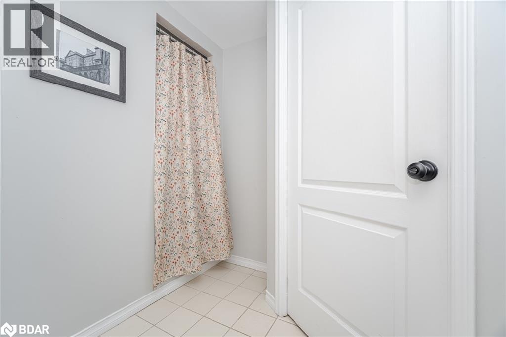 












100 MILLSIDE Drive Unit# 1003

,
Milton,




Ontario
L9T5E2

