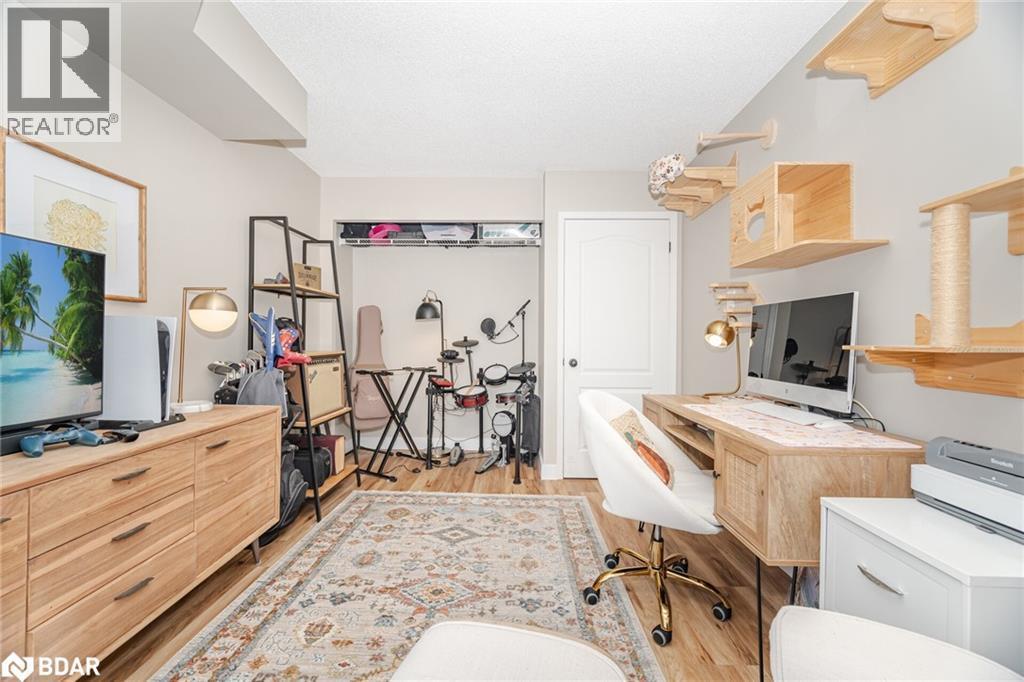 












100 MILLSIDE Drive Unit# 1003

,
Milton,




Ontario
L9T5E2

