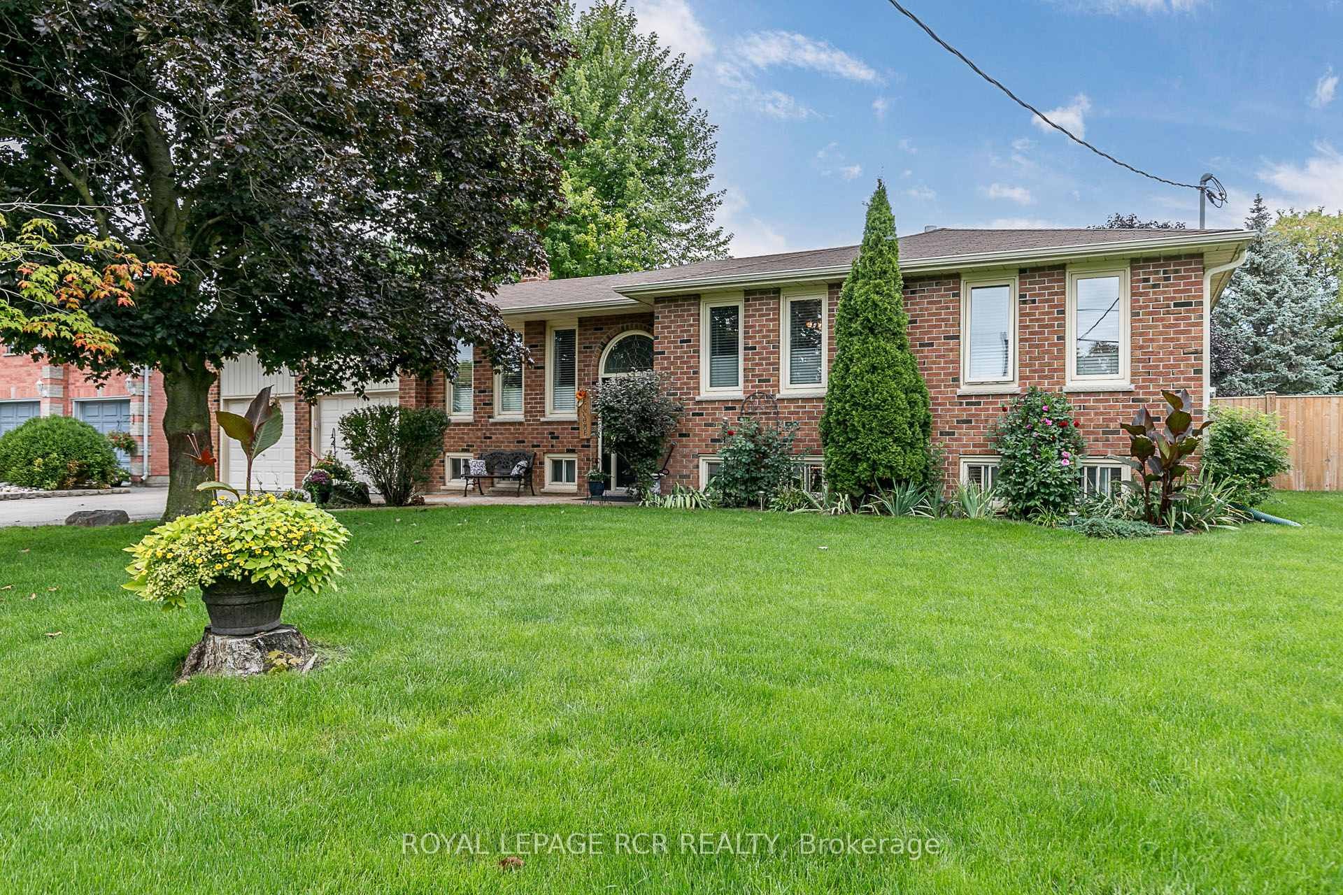 









99


Toll

Road,
East Gwillimbury,




ON
L9N 1G7

