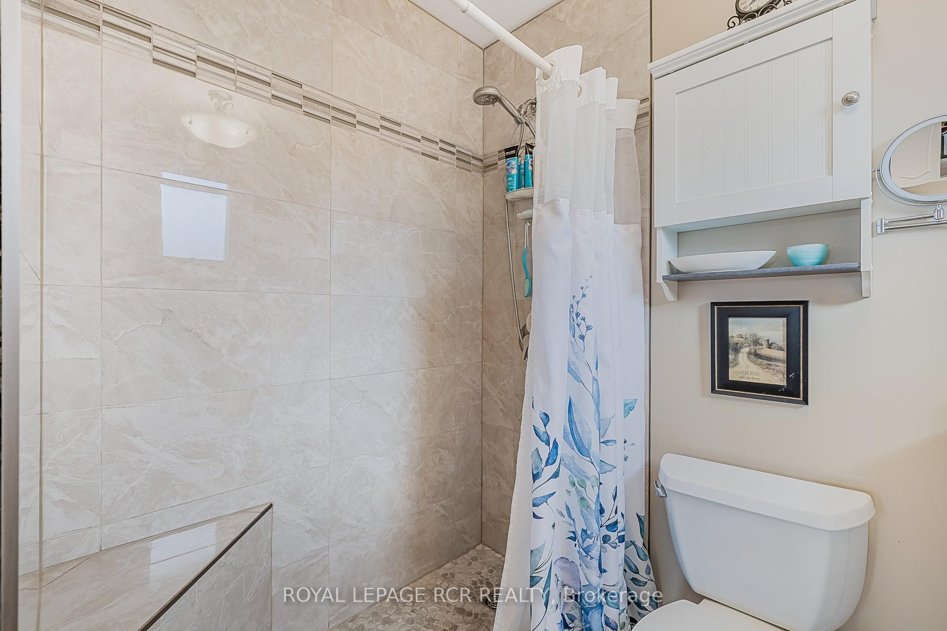 









99


Toll

Road,
East Gwillimbury,




ON
L9N 1G7

