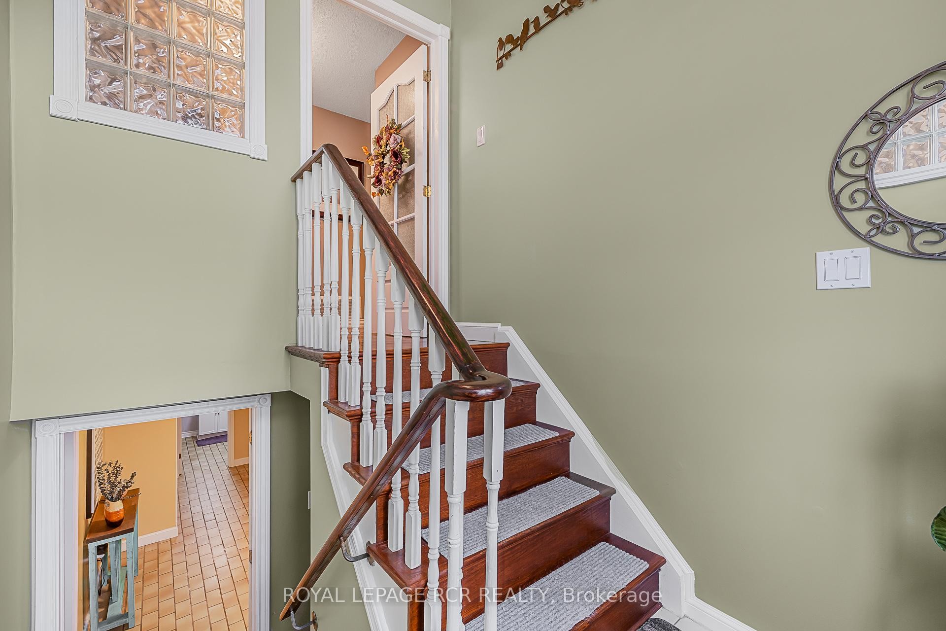 









99


Toll

Road,
East Gwillimbury,




ON
L9N 1G7

