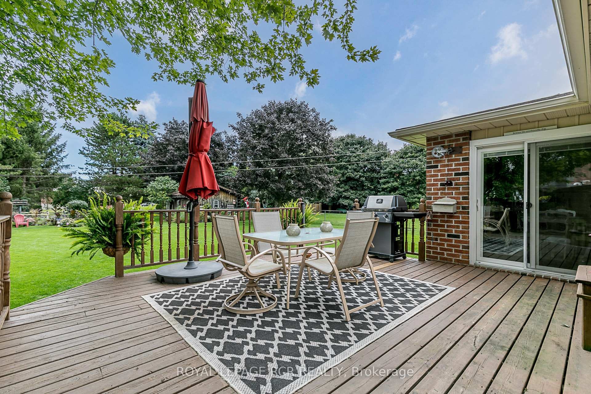 









99


Toll

Road,
East Gwillimbury,




ON
L9N 1G7

