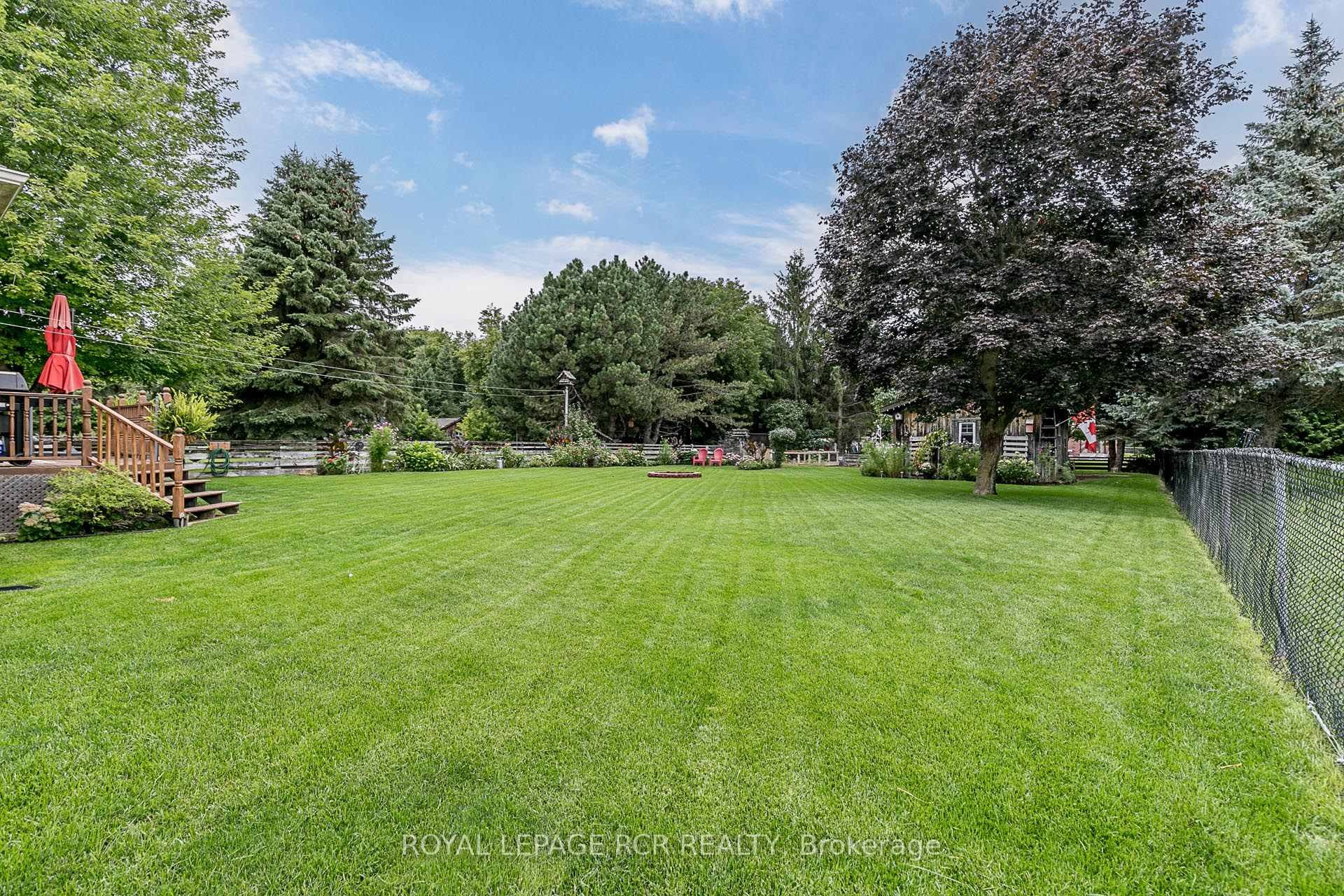 









99


Toll

Road,
East Gwillimbury,




ON
L9N 1G7

