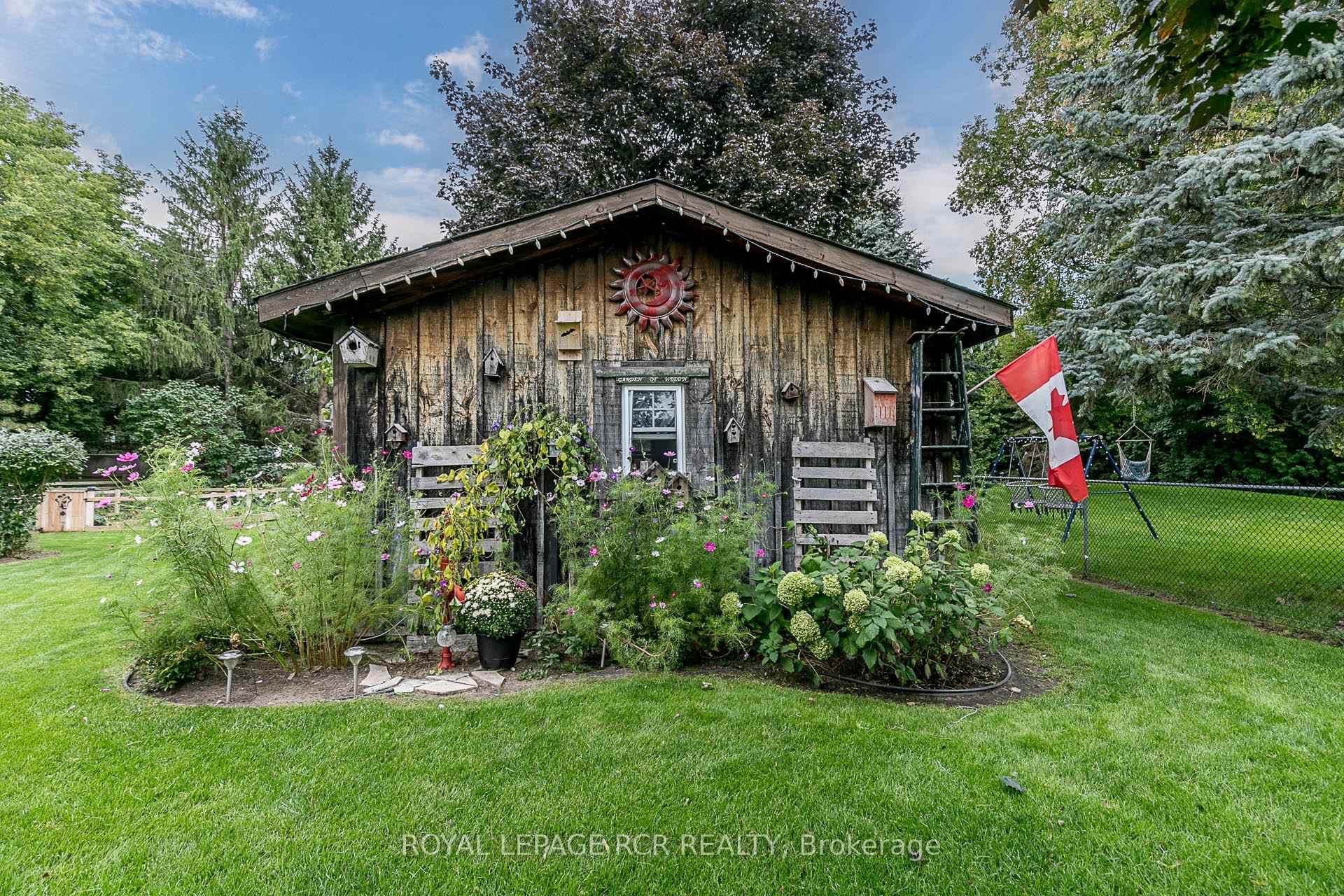 









99


Toll

Road,
East Gwillimbury,




ON
L9N 1G7

