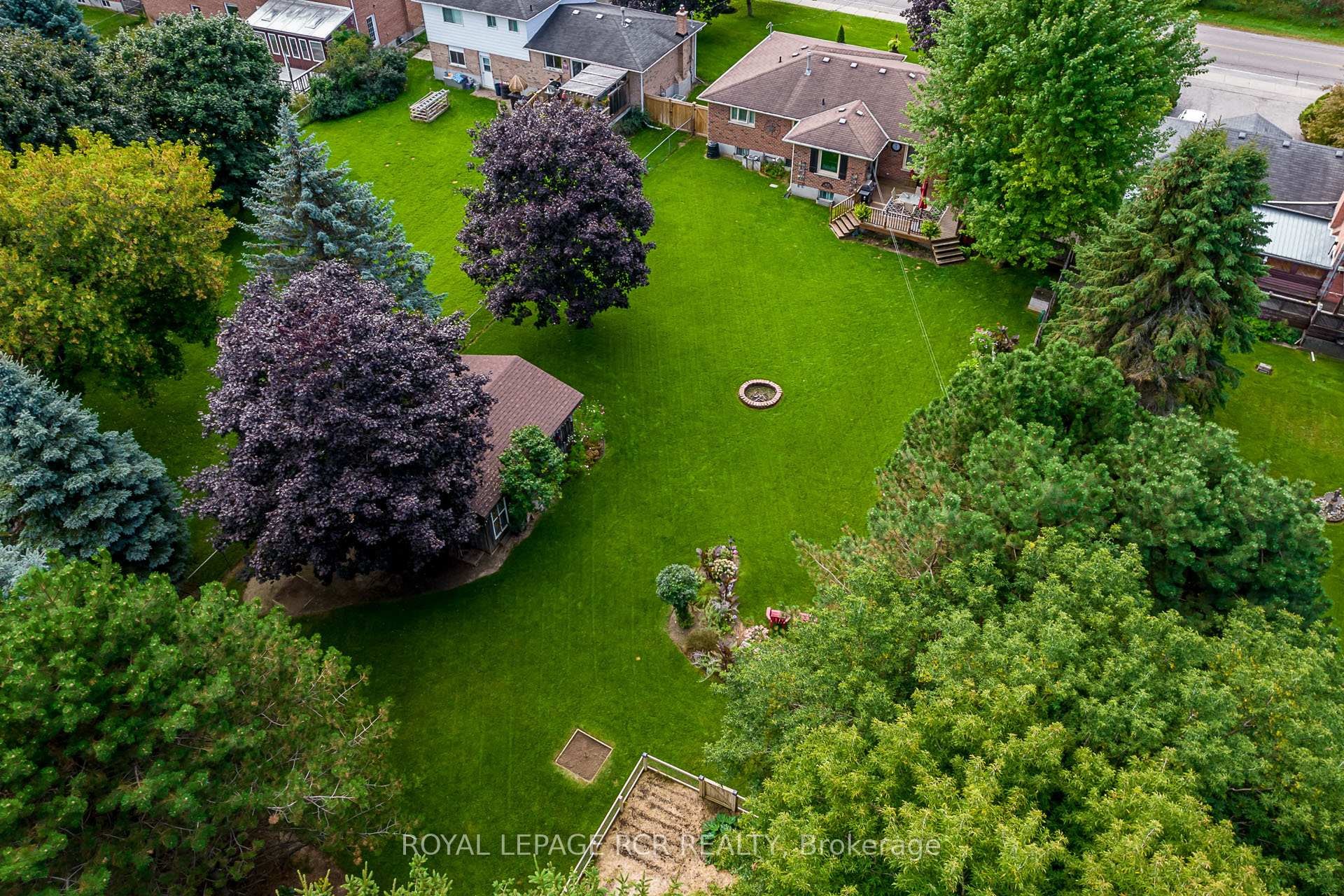 









99


Toll

Road,
East Gwillimbury,




ON
L9N 1G7

