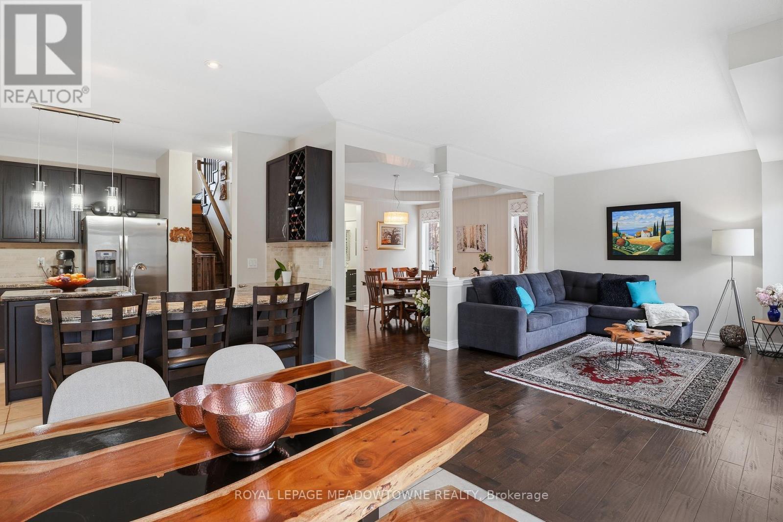 












633 WETTLAUFER TERRACE

,
Milton,




Ontario
L9T8N1

