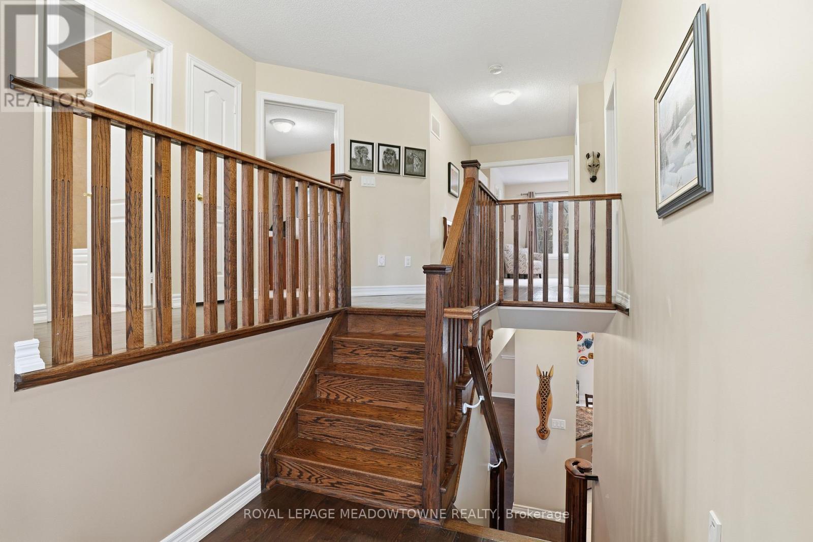 












633 WETTLAUFER TERRACE

,
Milton,




Ontario
L9T8N1

