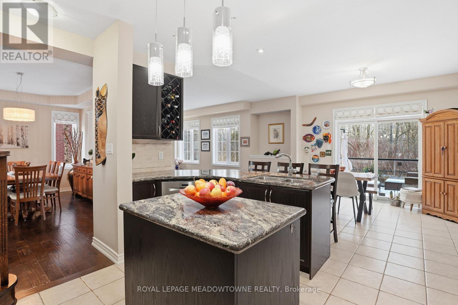 












633 WETTLAUFER TERRACE

,
Milton,




Ontario
L9T8N1

