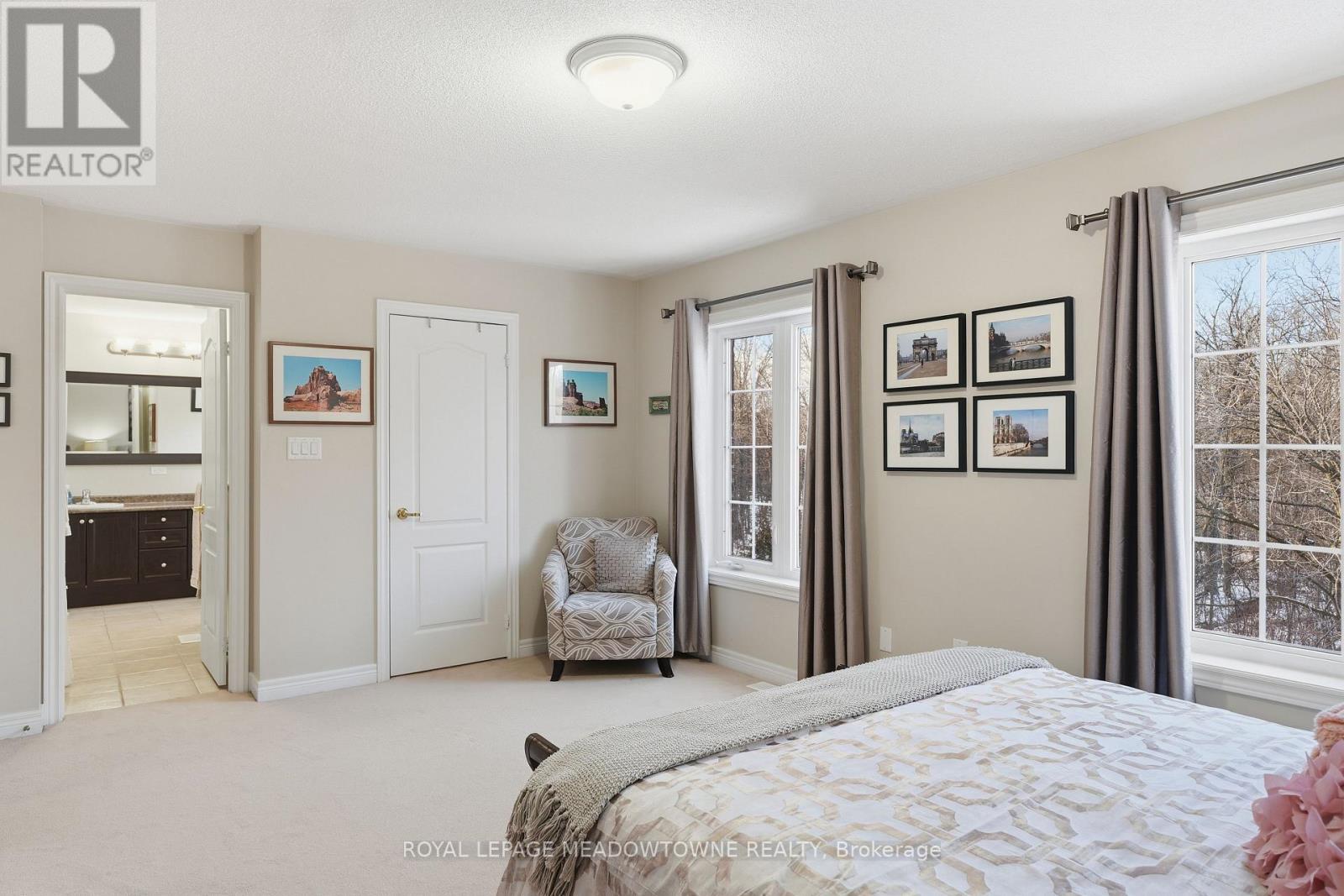 












633 WETTLAUFER TERRACE

,
Milton,




Ontario
L9T8N1

