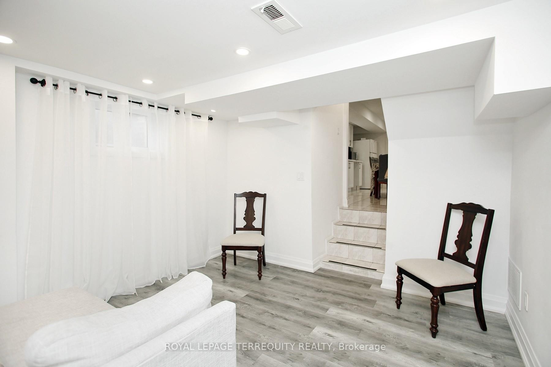 









104


Snowhill

Crescent, BSMT,
Toronto,




ON
M1S 3T5

