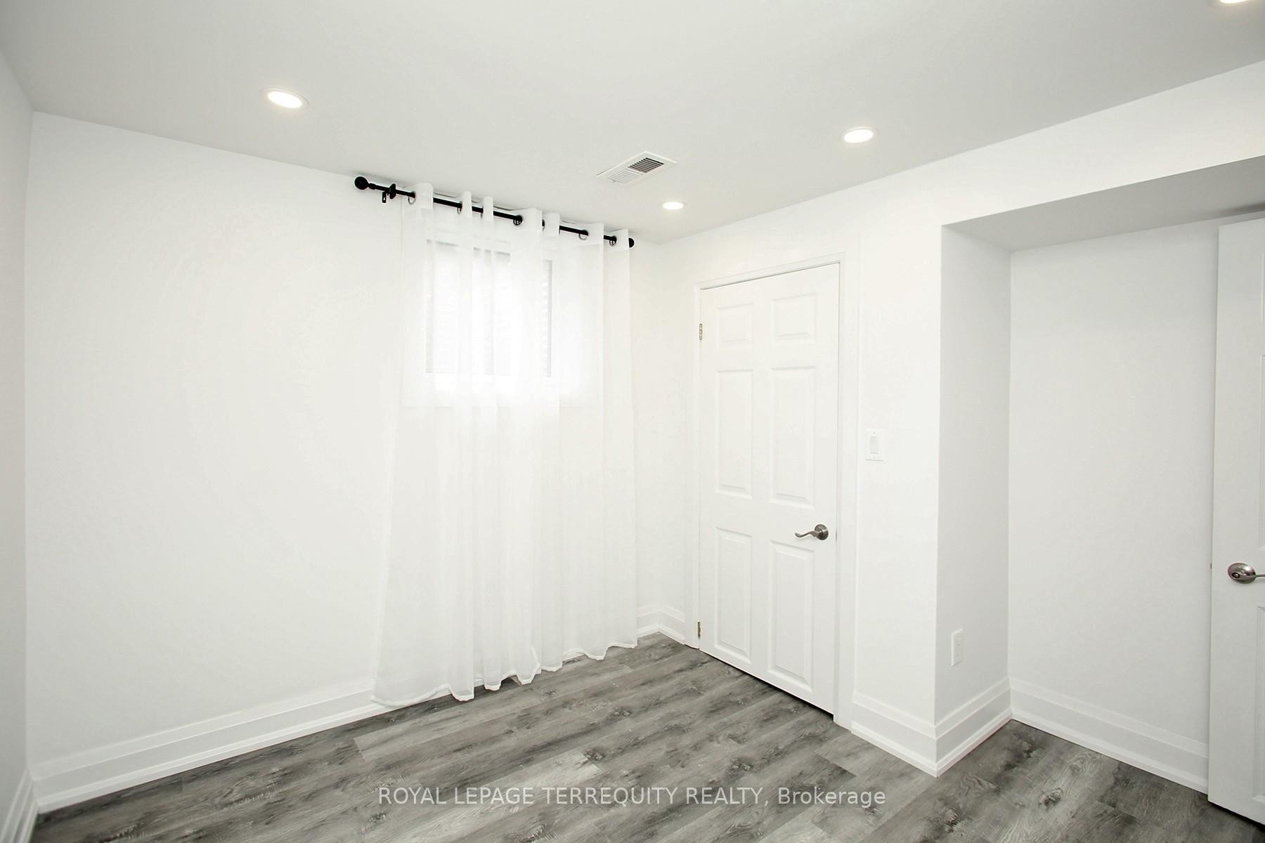 









104


Snowhill

Crescent, BSMT,
Toronto,




ON
M1S 3T5

