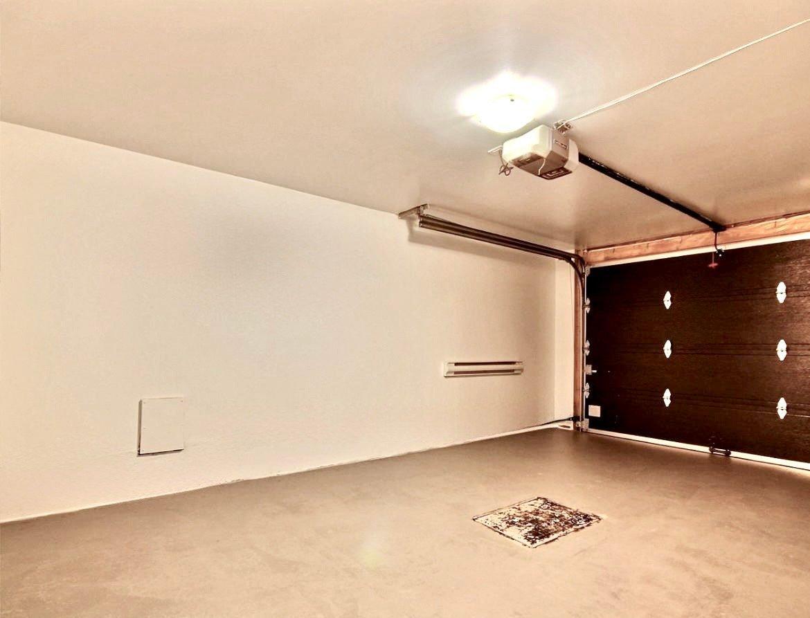 









12809


Rue Brook

,
Montréal (Pierrefonds-Roxboro),




QC
H8Z1C1

